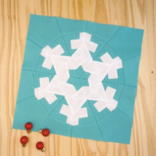 SNOWFLAKE II quilt block pattern