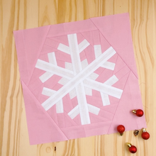 SNOWFLAKE IV quilt block pattern