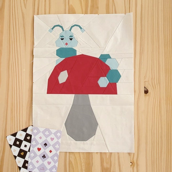 CATTERPILLAR'S COG DREAM quilt block pattern