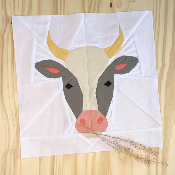 COW quilt block pattern