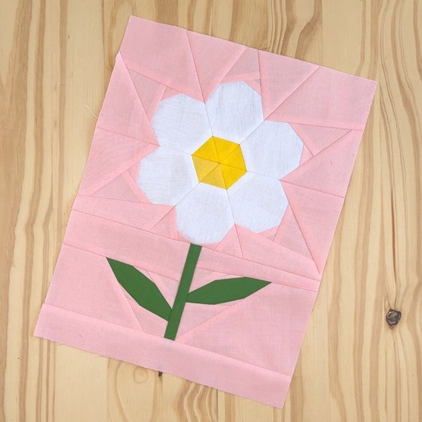 DAISY quilt block pattern