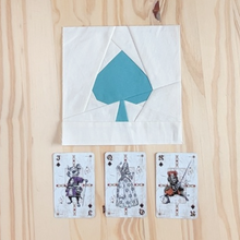 WONDERLAND ROYALE quilt block pattern