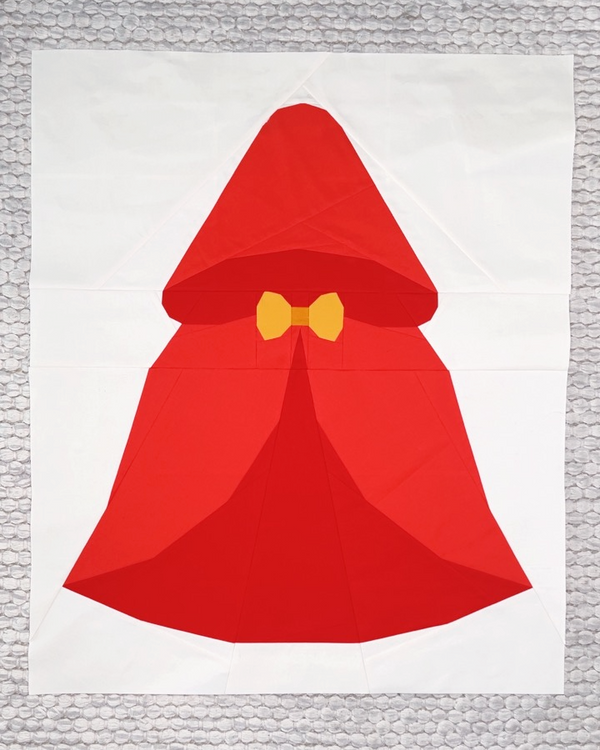 LITTLE RED'S RUBY CAPE quilt block pattern