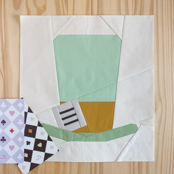 MAD HATTER'S MAGIC quilt block pattern