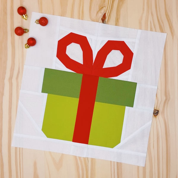 PRESENT quilt block pattern