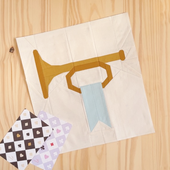 ROYAL BANNER'S CALL quilt block pattern