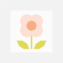 SCANDI FLOWER II quilt block pattern