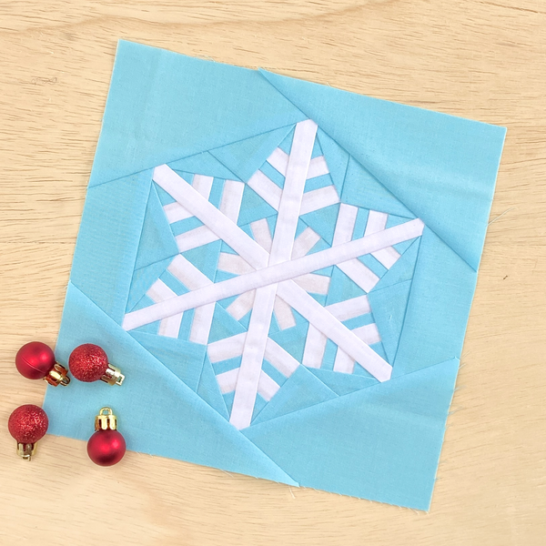SNOWFLAKE I quilt block pattern